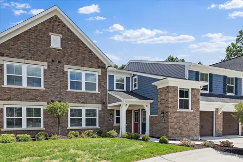5890 Parkview Lane #203