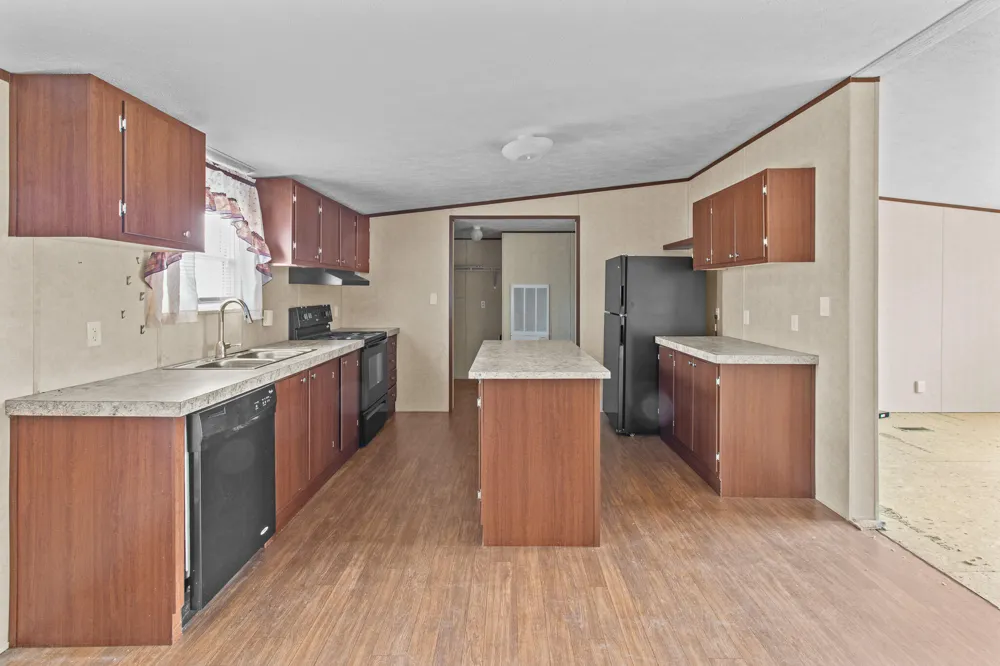 3800 Colony Road Gruetli Laager, TN 37339