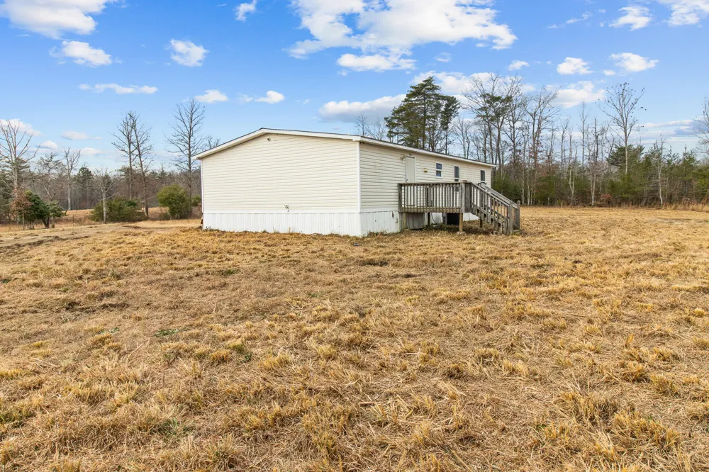 3800 Colony Road Gruetli Laager, TN 37339