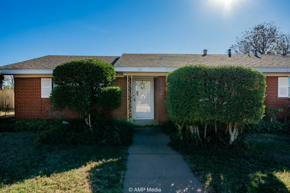 1631 20th Street Anson, TX 79501