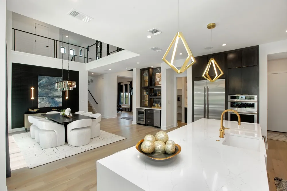 122 Crosswater Lane Dripping Springs, TX 78620