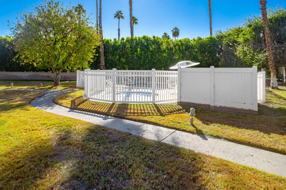68355 Paseo Real #13 Cathedral City, CA 92234