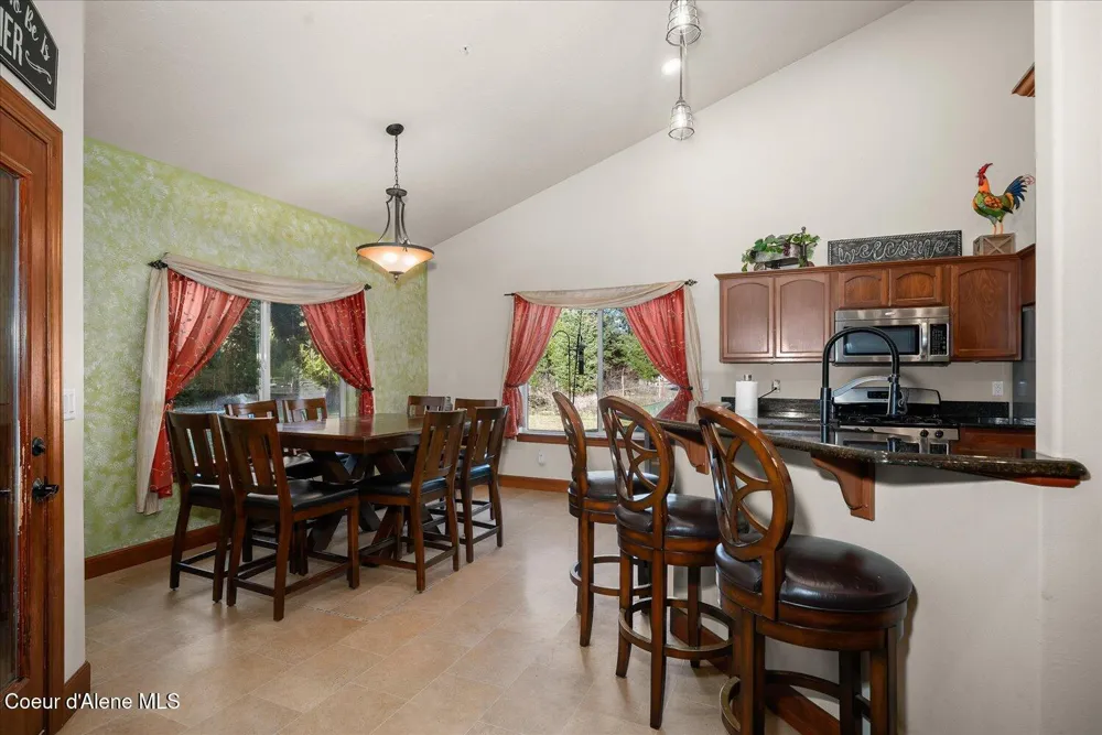 4529 E Diagonal Road Rathdrum, ID 83858