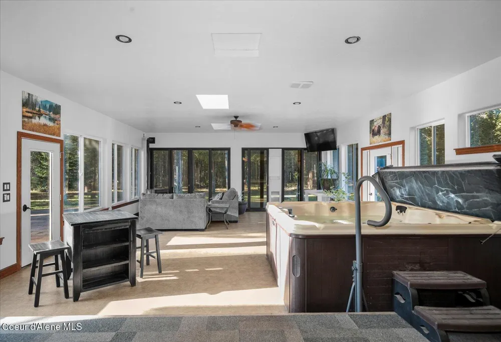 4529 E Diagonal Road Rathdrum, ID 83858
