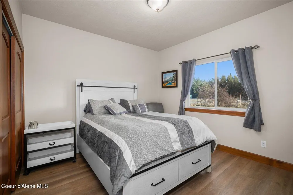 4529 E Diagonal Road Rathdrum, ID 83858