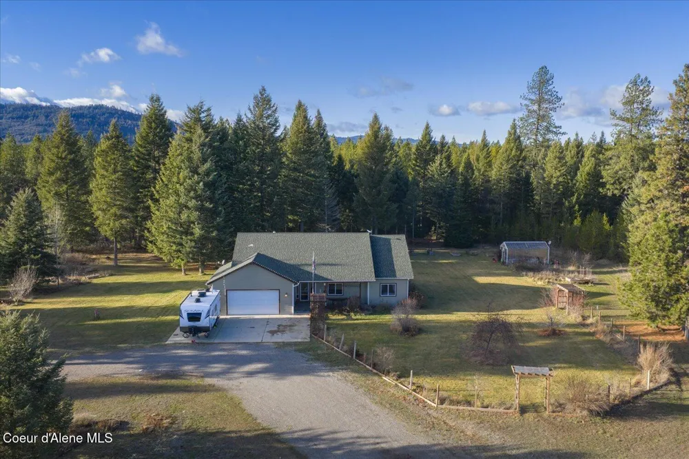 4529 E Diagonal Road Rathdrum, ID 83858