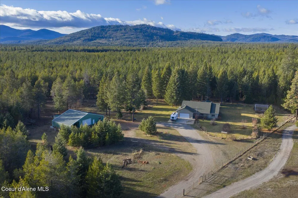 4529 E Diagonal Road Rathdrum, ID 83858