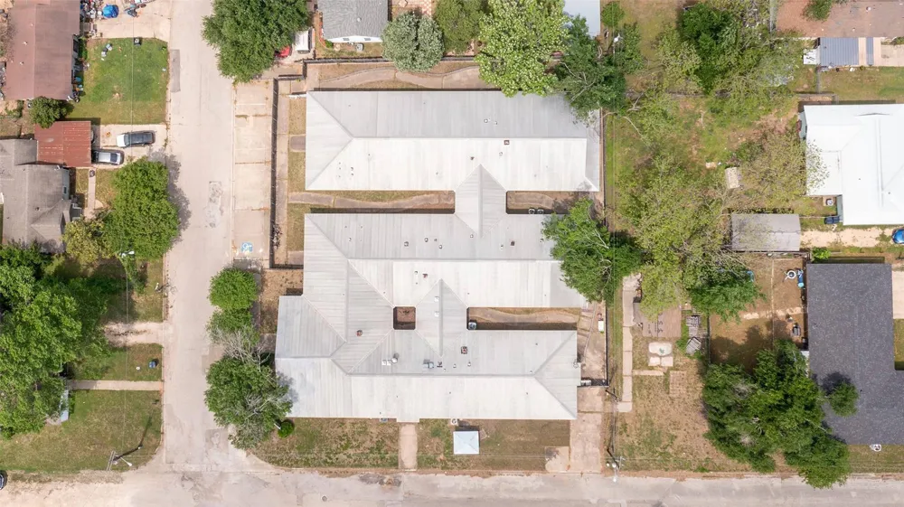 700 Dyer Street Rockdale, TX 76567