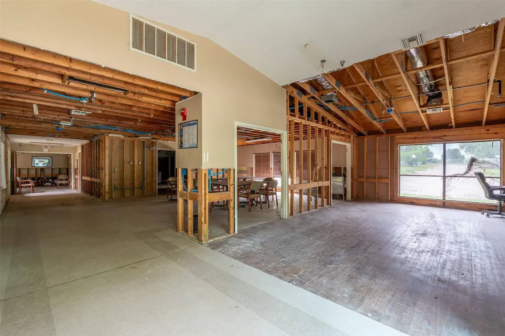 700 Dyer Street Rockdale, TX 76567