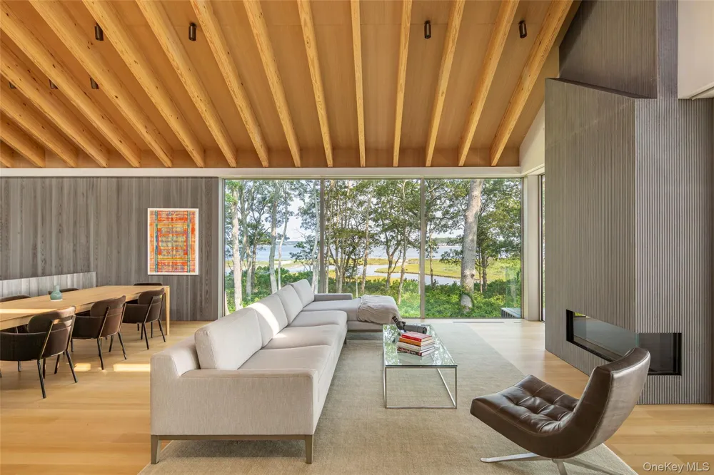 47L S Ferry Road Shelter Island, NY 11964