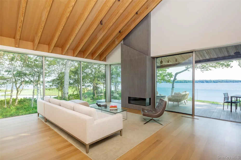 47L S Ferry Road Shelter Island, NY 11964