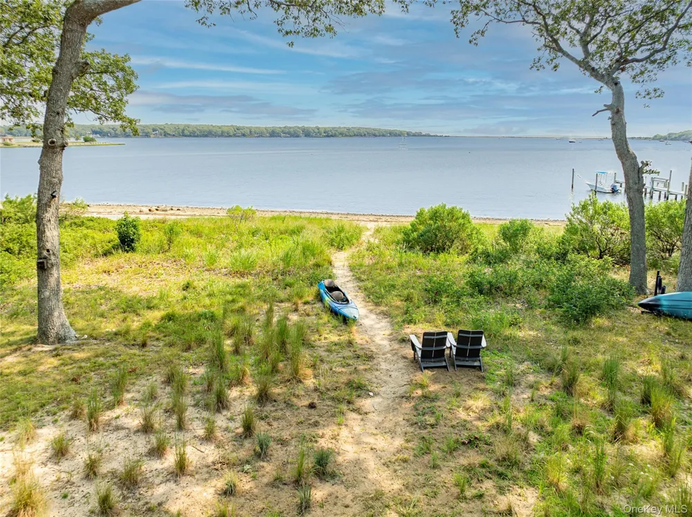 47L S Ferry Road Shelter Island, NY 11964