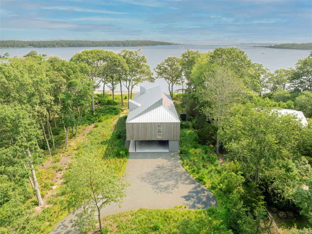 47L S Ferry Road Shelter Island, NY 11964