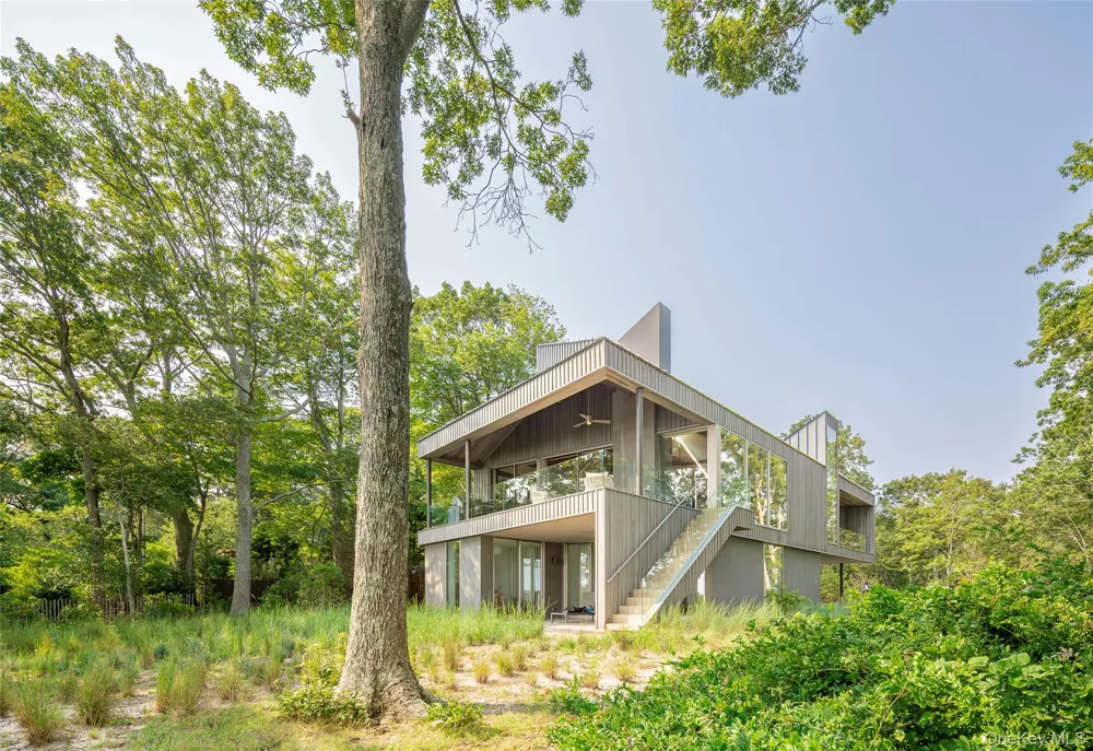 47L S Ferry Road Shelter Island, NY 11964