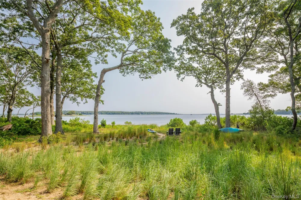 47L S Ferry Road Shelter Island, NY 11964