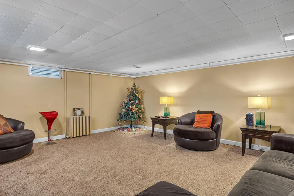5550 Jefferson Place Merrillville, IN 46410
