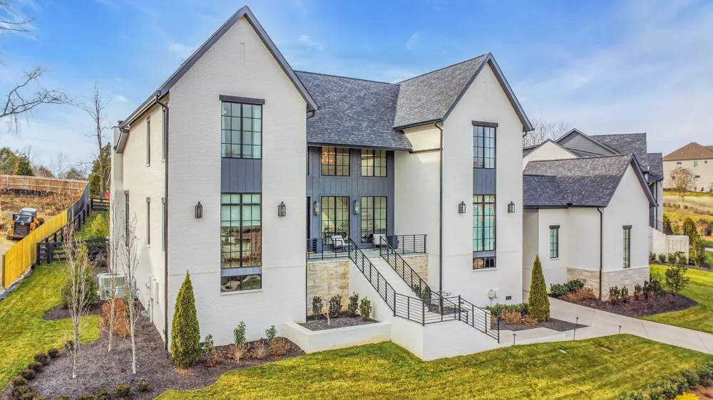7060 Lanceleaf Dr College Grove, TN 37046