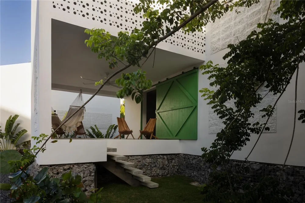 CASA BAJURA CALLE MONTE DE OCA #7 Isabela, PR 00662