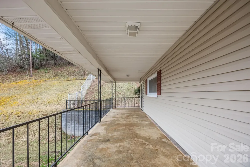 82 Greasy Cove Road Leicester, NC 28748