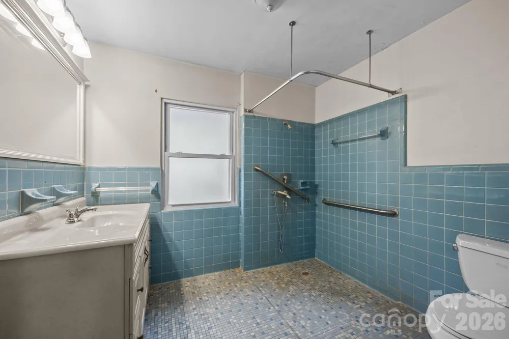 82 Greasy Cove Road Leicester, NC 28748