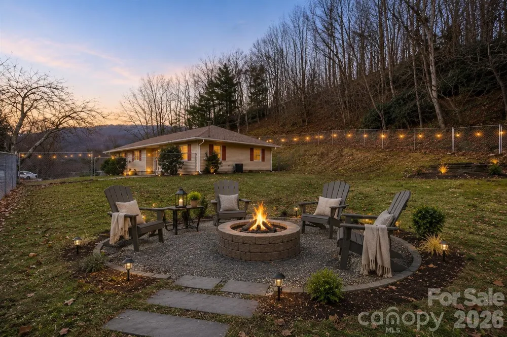 82 Greasy Cove Road Leicester, NC 28748