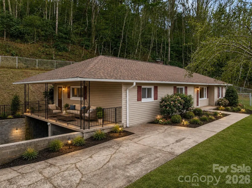 82 Greasy Cove Road Leicester, NC 28748