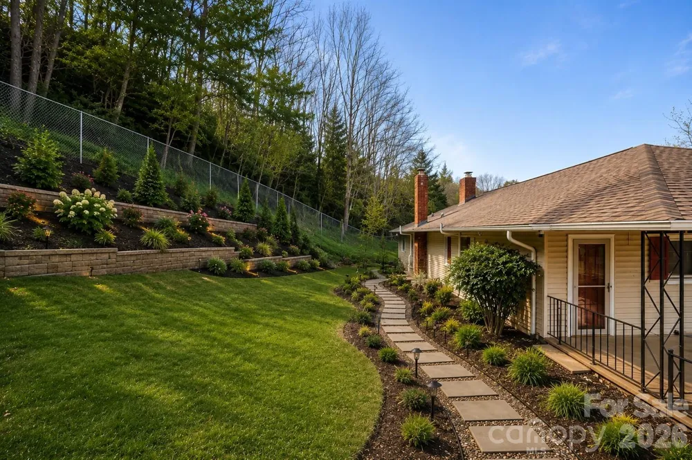 82 Greasy Cove Road Leicester, NC 28748