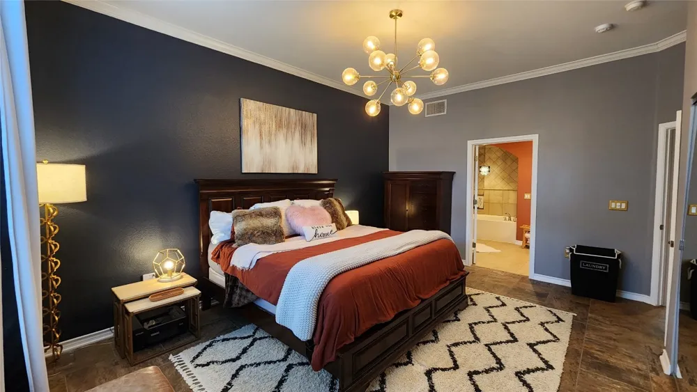 300 San Gabriel Village Boulevard #411 Georgetown, TX 78626