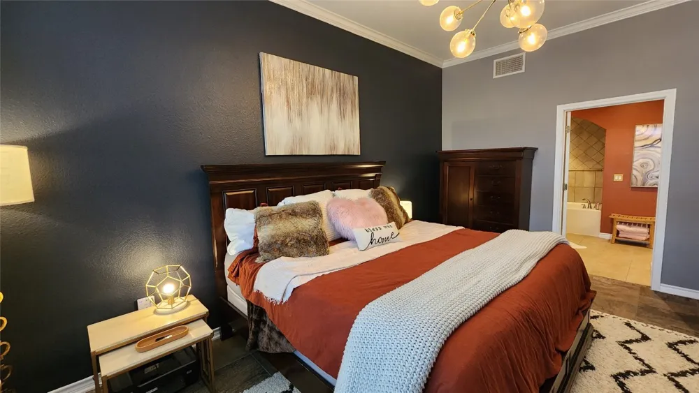 300 San Gabriel Village Boulevard #411 Georgetown, TX 78626