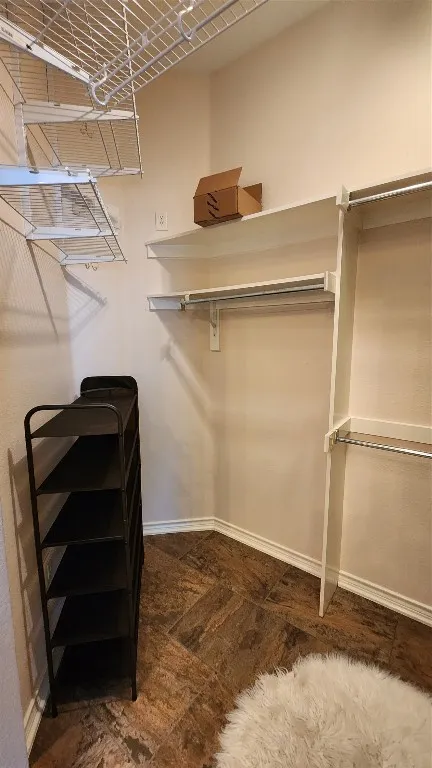 300 San Gabriel Village Boulevard #411 Georgetown, TX 78626