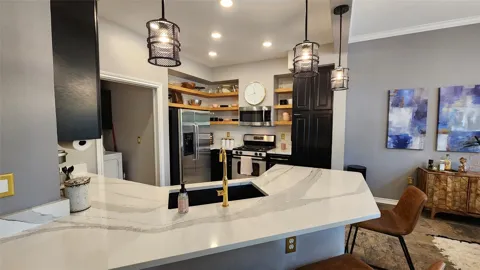 300 San Gabriel Village Boulevard #411