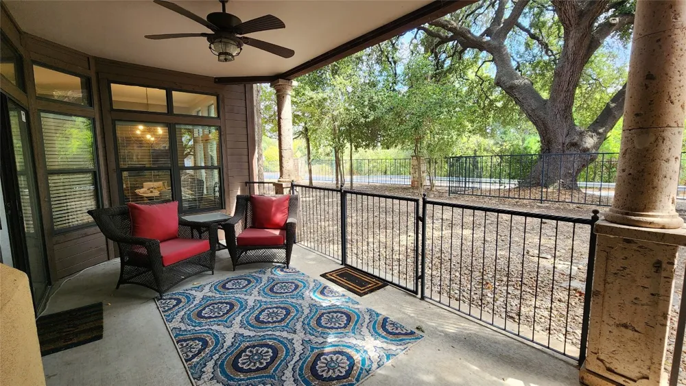 300 San Gabriel Village Boulevard #411 Georgetown, TX 78626