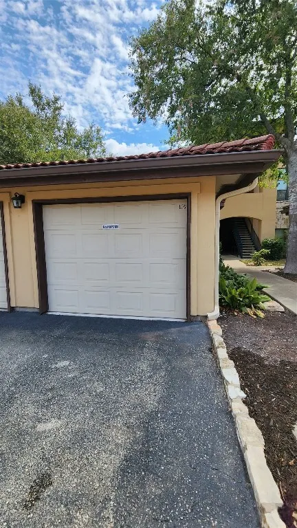 300 San Gabriel Village Boulevard #411 Georgetown, TX 78626