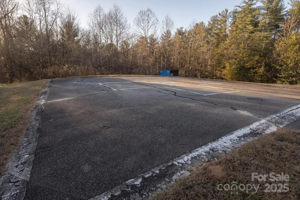 49 Lake James Road Marion, NC 28752