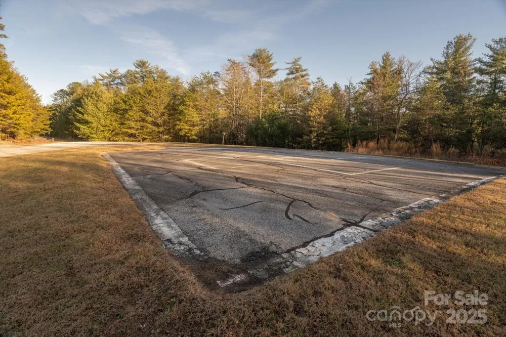 49 Lake James Road Marion, NC 28752