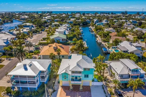 505 S BAY BOULEVARD