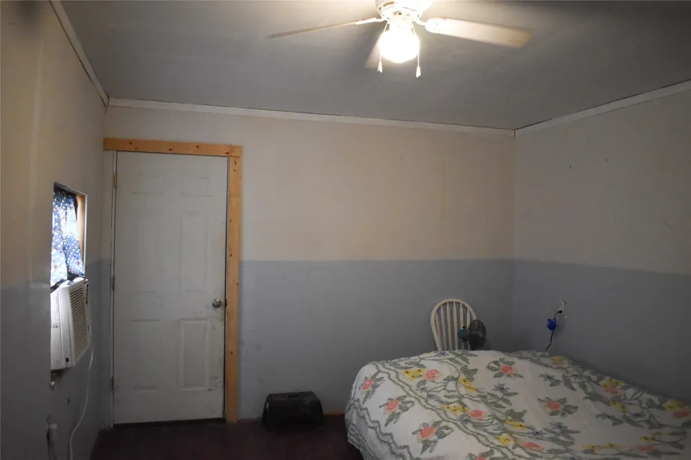 5605 Front Street Rochelle, TX 76872