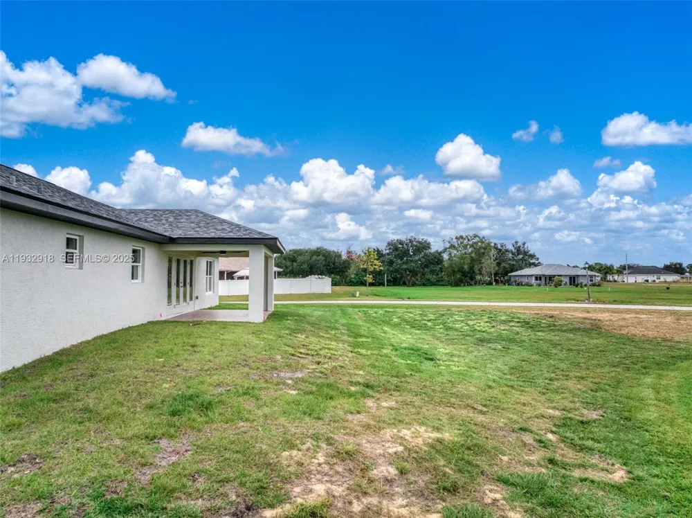 6724 Heavitree DR Sebring, FL 33876