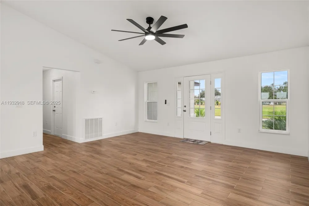 6724 Heavitree DR Sebring, FL 33876