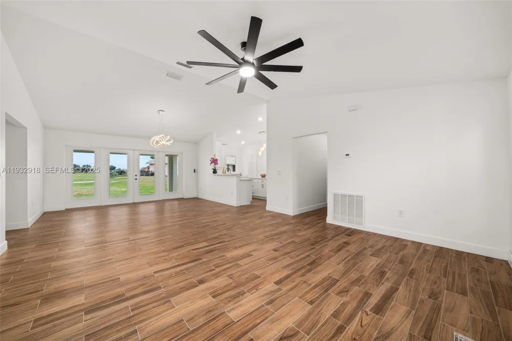 6724 Heavitree DR Sebring, FL 33876