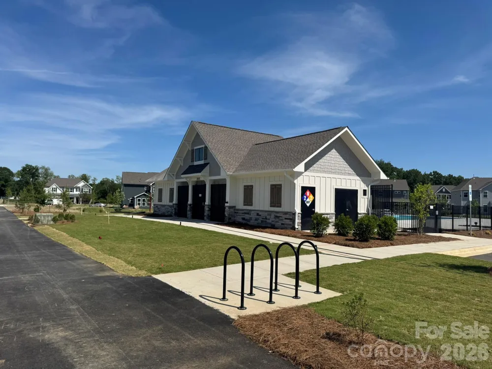7144 Bil-Mar Drive Harrisburg, NC 28075