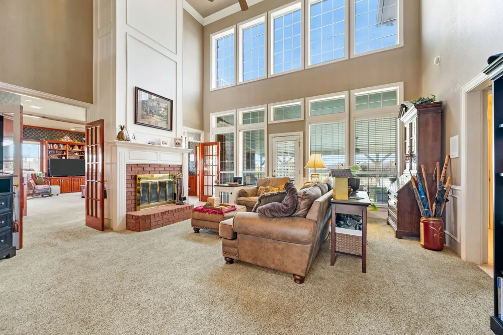 1077 Cardinal Drive Bartonville, TX 76226