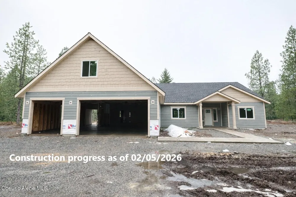 7741 E Howard Road Athol, ID 83801