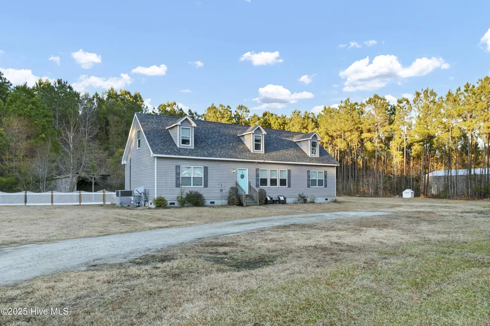 2636 Brinson Road Currie, NC 28435