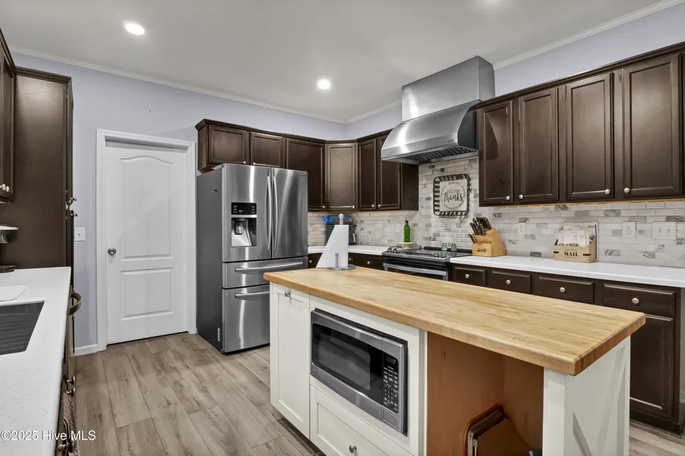 2636 Brinson Road Currie, NC 28435