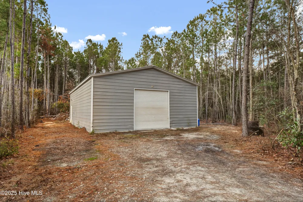 2636 Brinson Road Currie, NC 28435