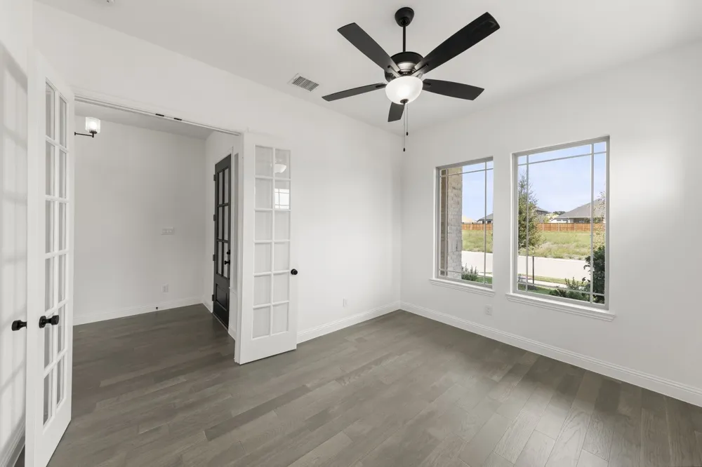 1426 Colorado Road Van Alstyne, TX 75495