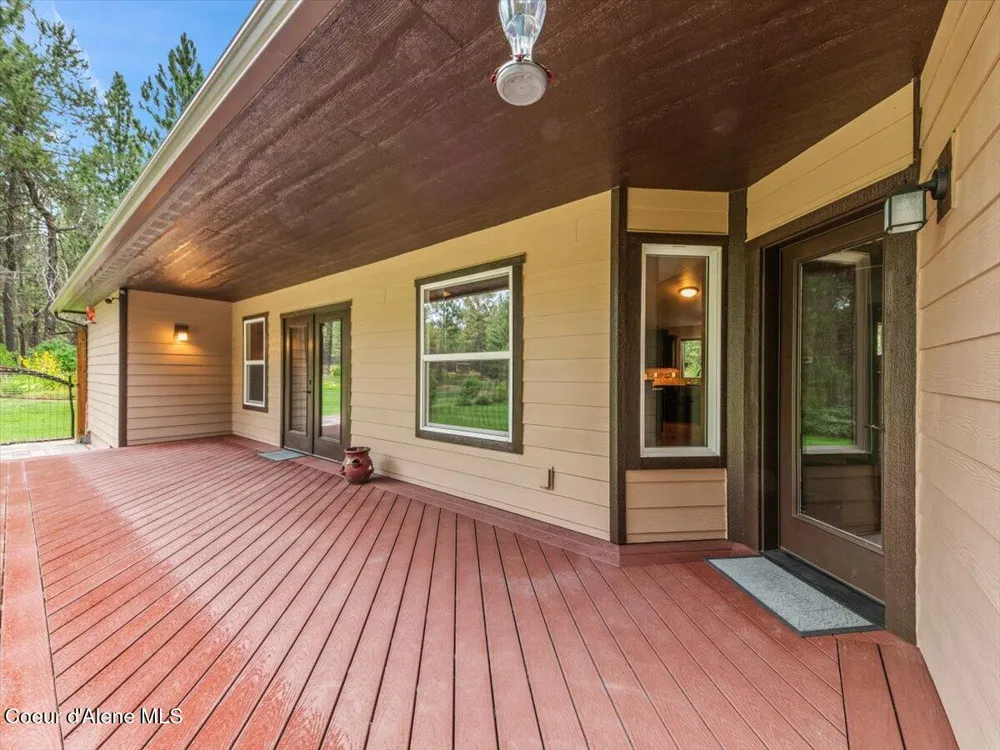 68 Outback Ridge Spirit Lake, ID 83869