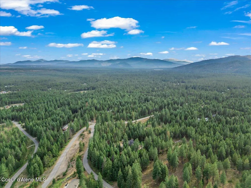 68 Outback Ridge Spirit Lake, ID 83869