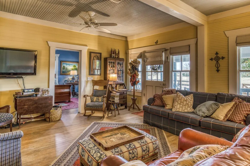 Warda Church Road Warda, TX 78945